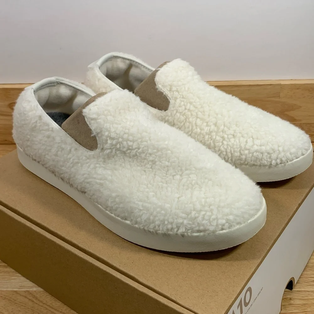 NEW Wool Lounger Fluff‎ Mens 10 Natural White Cream Merino Wool